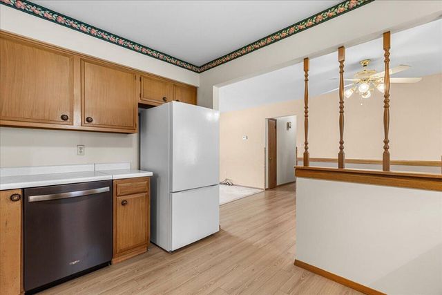 309 Braatz DRIVE, Kewaskum, WI 53040