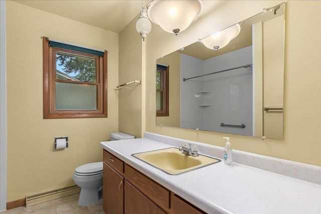 309 Braatz DRIVE, Kewaskum, WI 53040