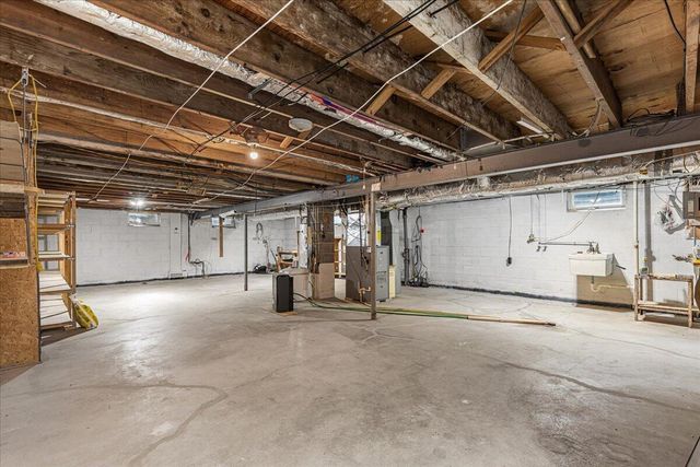 309 Braatz DRIVE, Kewaskum, WI 53040