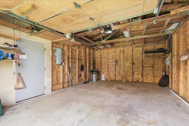 309 Braatz DRIVE, Kewaskum, WI 53040