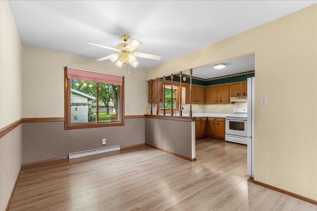 309 Braatz DRIVE, Kewaskum, WI 53040