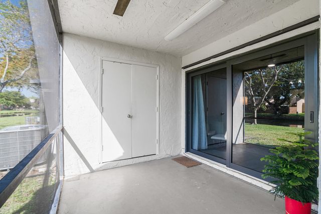 7906 NW 10th Street 7906, Plantation, FL 33322