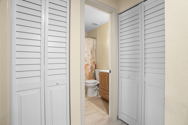 7906 NW 10th Street 7906, Plantation, FL 33322