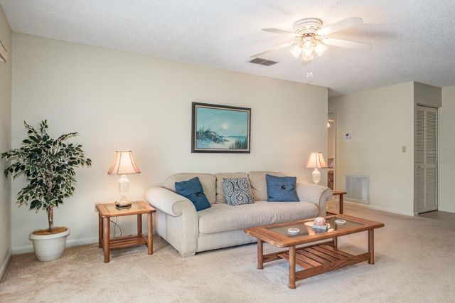 2860 LONGLEAF LANE, Palm Harbor, FL 34684