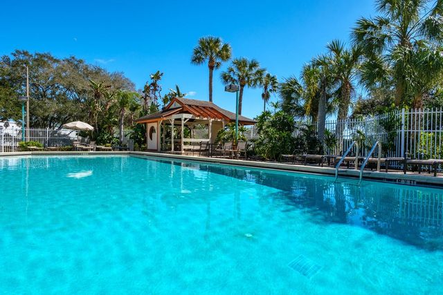 2860 LONGLEAF LANE, Palm Harbor, FL 34684