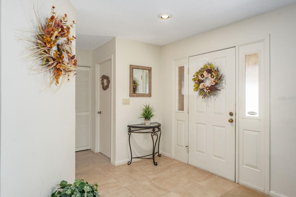 Image 17 of property listing at 2860 LONGLEAF LANE, Palm Harbor, FL 34684