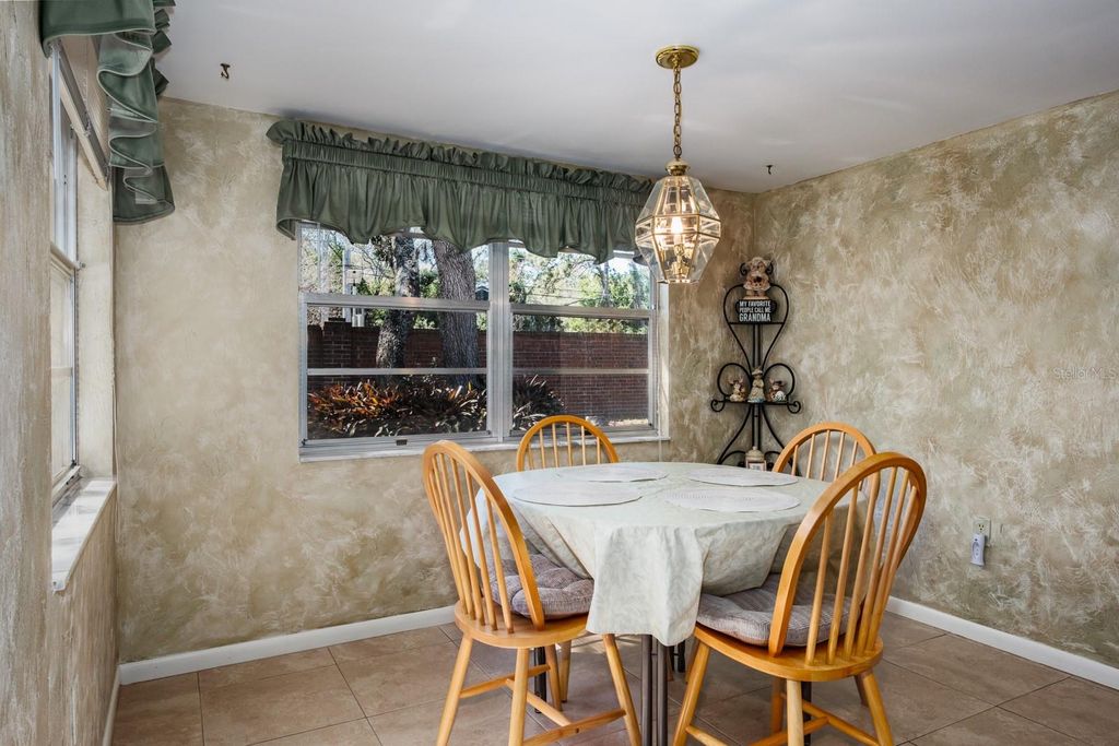 Image 36 of property listing at 2860 LONGLEAF LANE, Palm Harbor, FL 34684