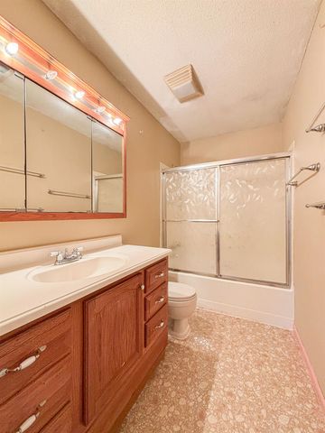 6296 WOODGREEN RD, Unincorporated, TN 38053