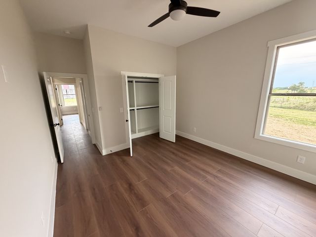 2647 Pleasant Grove Rd, Westmoreland, TN 37186