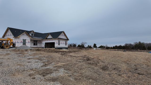 2647 Pleasant Grove Rd, Westmoreland, TN 37186