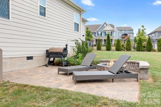 17350 Monocacy Boulevard, Huntersville, NC 28078