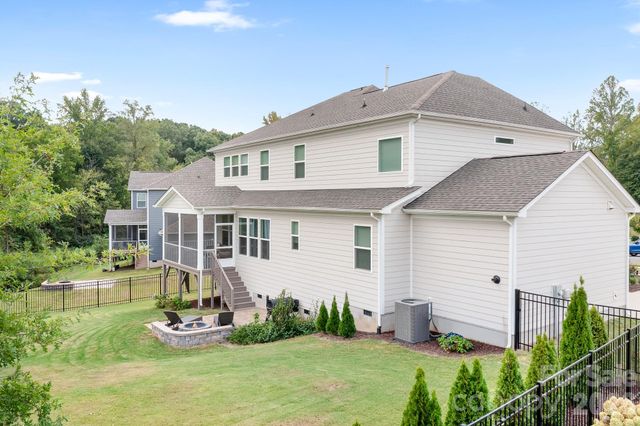 17350 Monocacy Boulevard, Huntersville, NC 28078