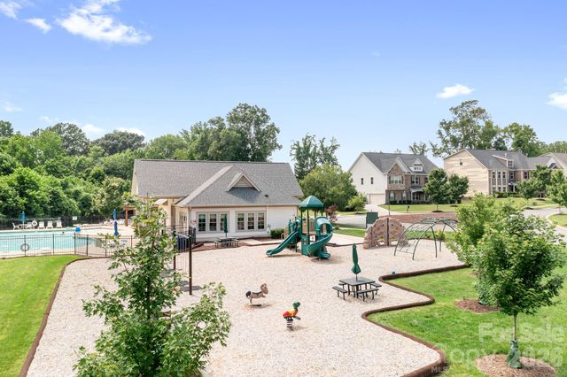 17350 Monocacy Boulevard, Huntersville, NC 28078