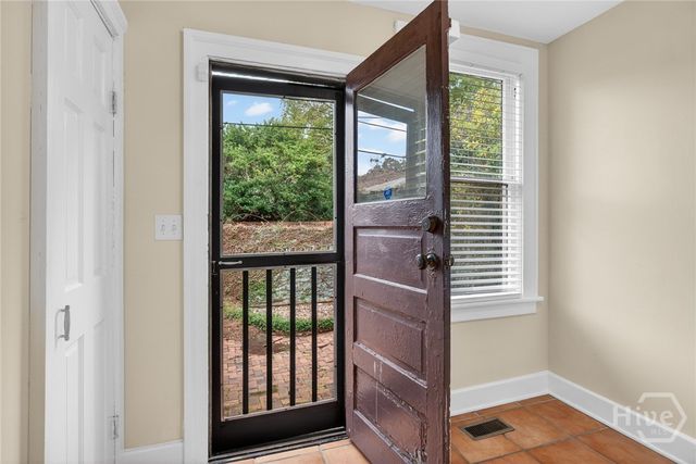 718 E 48th Street, Savannah, GA 31405