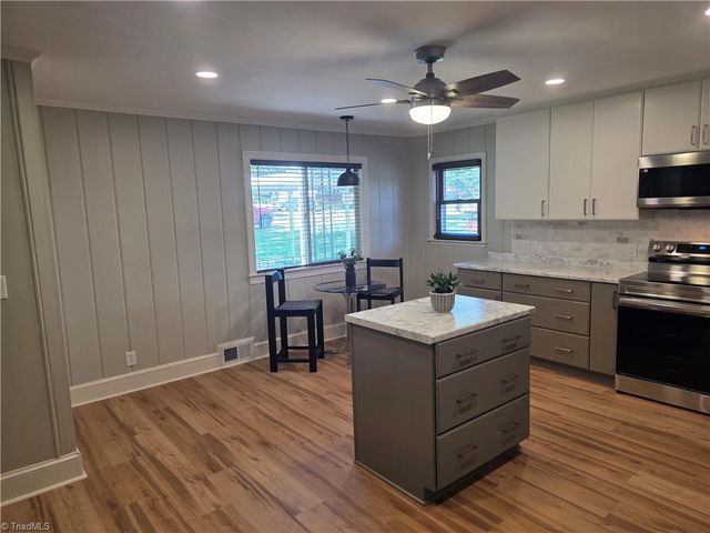 323 Western Boulevard, Lexington, NC 27295