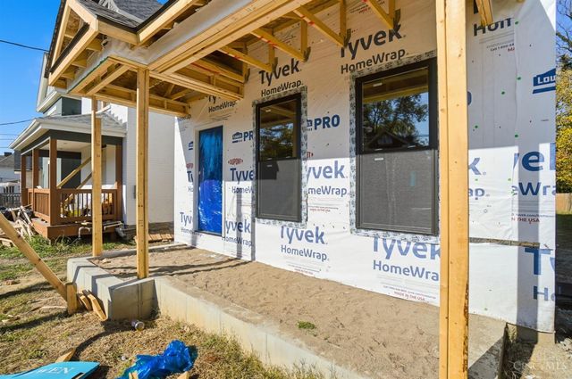 1730 Hewitt Avenue, Cincinnati, OH 45207