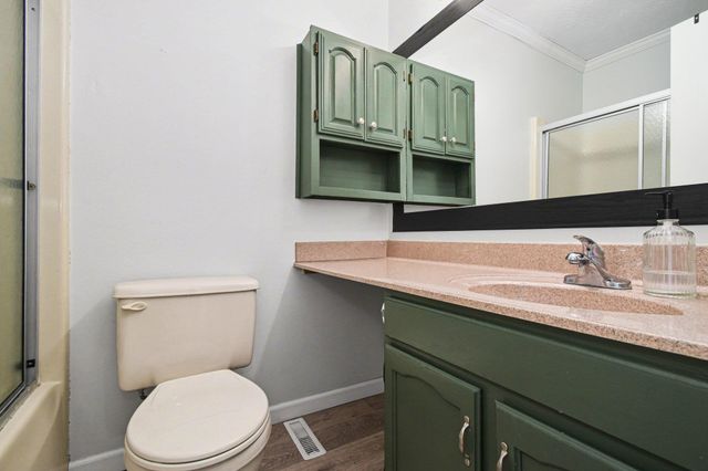 401 S Wheatland Drive, Goshen, IN 46526