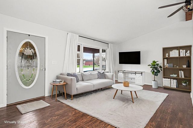 401 S Wheatland Drive, Goshen, IN 46526