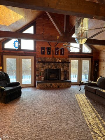 4010 N Newbern Road, Columbus, IN 47203