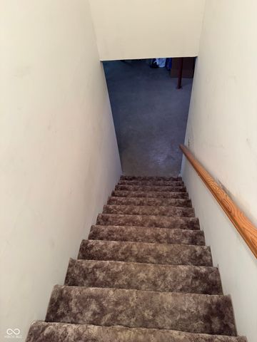 4010 N Newbern Road, Columbus, IN 47203