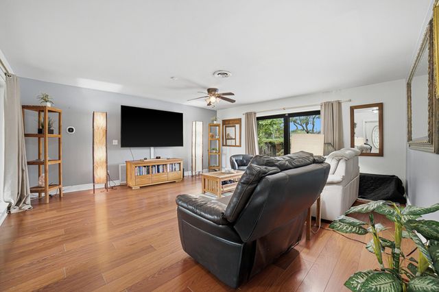 720 N CRESCENT Drive, Hollywood, FL 33021