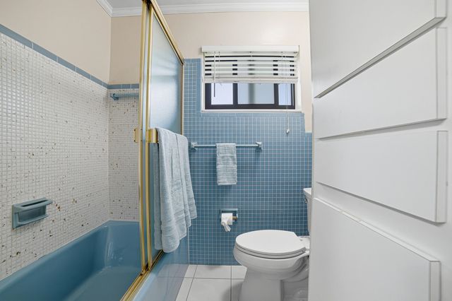 720 N CRESCENT Drive, Hollywood, FL 33021