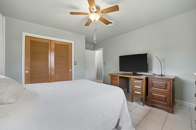 720 N CRESCENT Drive, Hollywood, FL 33021