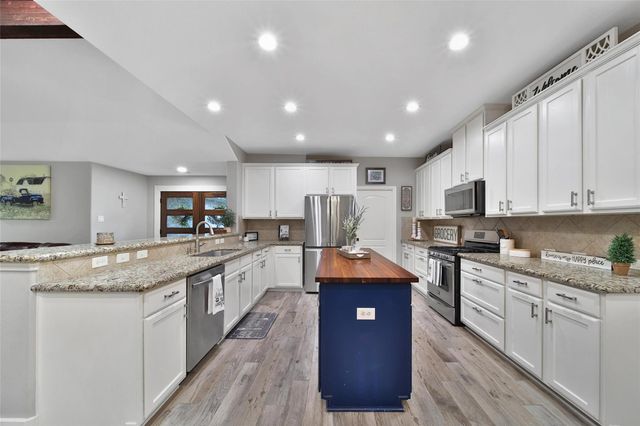 22203 Lantana Drive, Magnolia, TX 77355