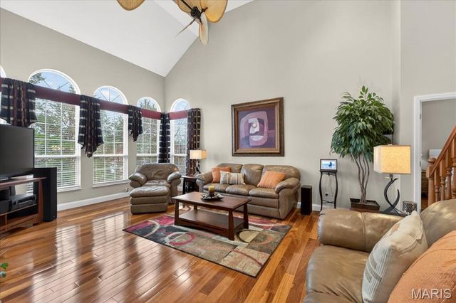 189 Sanctuary Drive, Dardenne Prairie, MO 63368