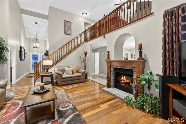 189 Sanctuary Drive, Dardenne Prairie, MO 63368