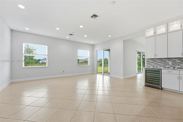 15239 Goldfinch Circle 15239, Westlake, FL 33470