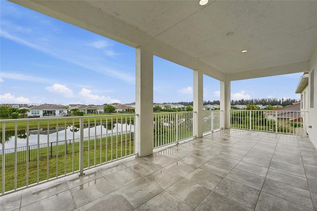 15239 Goldfinch Circle 15239, Westlake, FL 33470