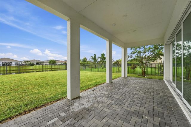 15239 Goldfinch Circle 15239, Westlake, FL 33470