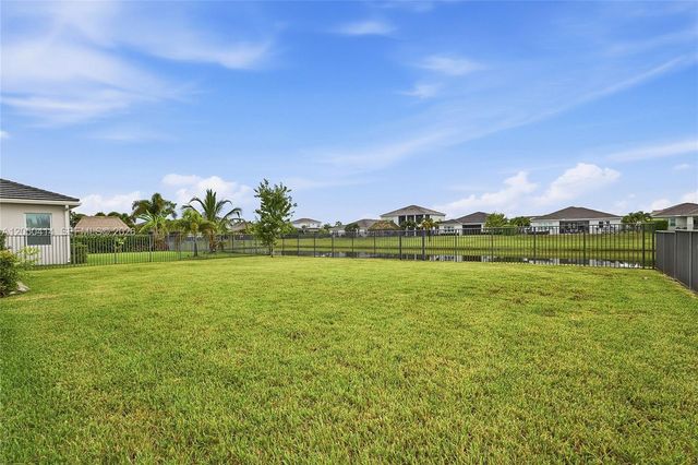 15239 Goldfinch Circle 15239, Westlake, FL 33470