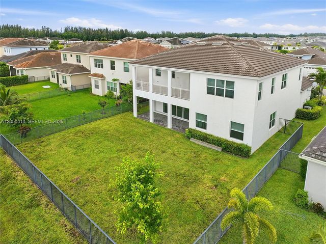 15239 Goldfinch Circle 15239, Westlake, FL 33470