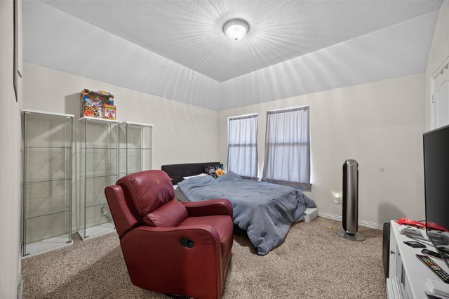 2101 S Hill Drive, Irving, TX 75038