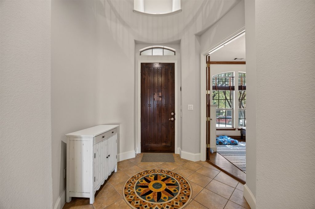 2101 S Hill Drive, Irving, TX 75038 — photo 2