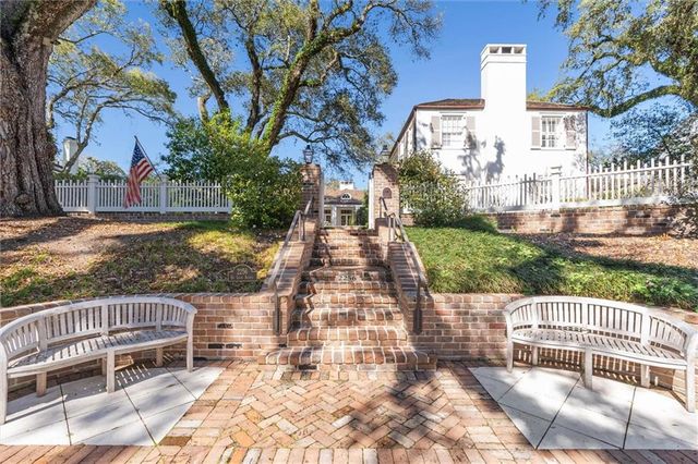 2256 De Leon Avenue, Mobile, AL 36607