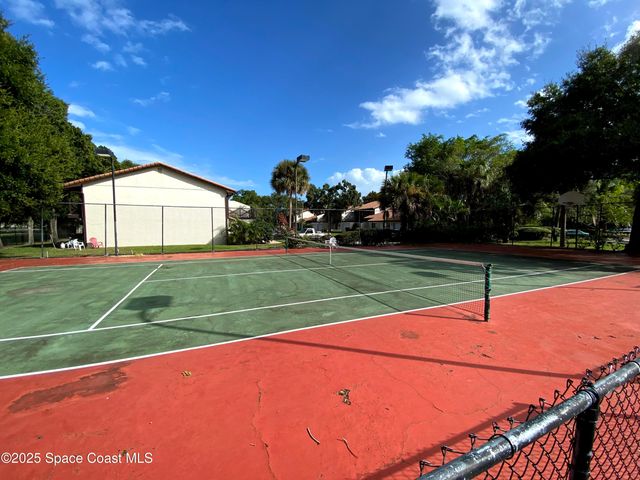 225 S Tropical Trail 205, Merritt Island, FL 32952