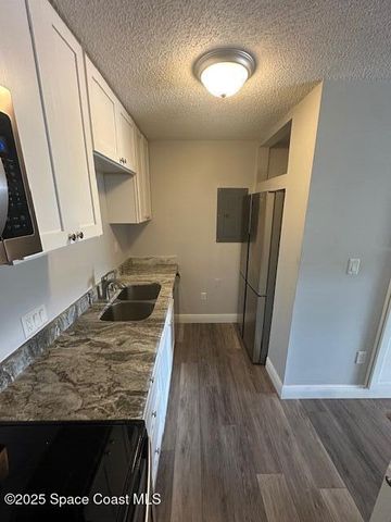 225 S Tropical Trail 205, Merritt Island, FL 32952