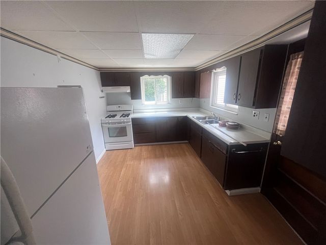 230 43rd St, Lawrenceville, PA 15201