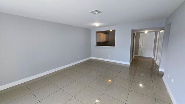 15201 NE 6TH Avenue C307, Miami, FL 33162
