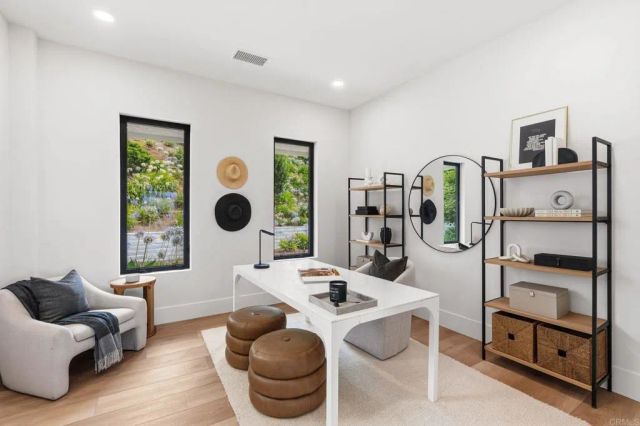1561 La Plaza Drive, San Marcos, CA 92078
