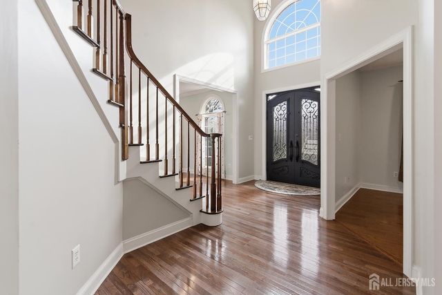 14 E Barnyard Court, Plainsboro, NJ 08536