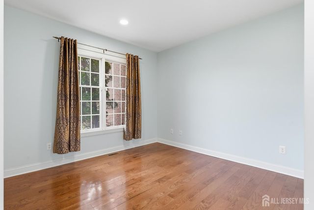 14 E Barnyard Court, Plainsboro, NJ 08536