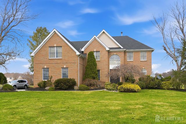 14 E Barnyard Court, Plainsboro, NJ 08536