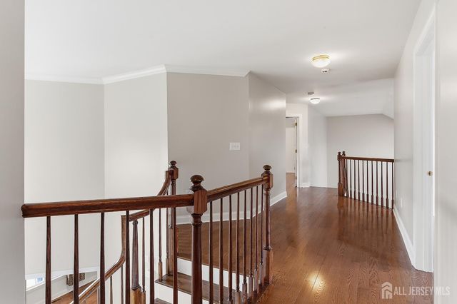 14 E Barnyard Court, Plainsboro, NJ 08536