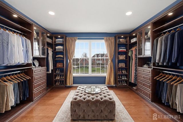 14 E Barnyard Court, Plainsboro, NJ 08536