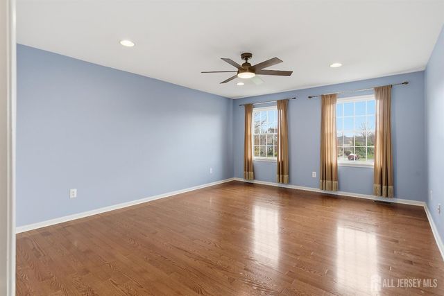 14 E Barnyard Court, Plainsboro, NJ 08536