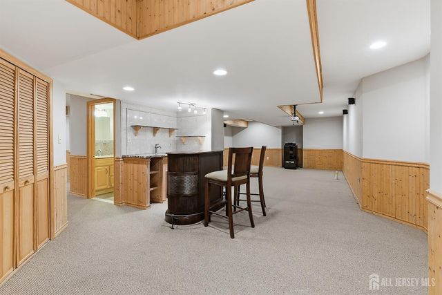 14 E Barnyard Court, Plainsboro, NJ 08536